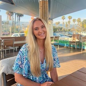 Meet your Posher, Elisabeth